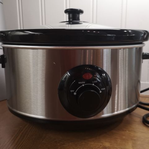 Menuett slow cooker