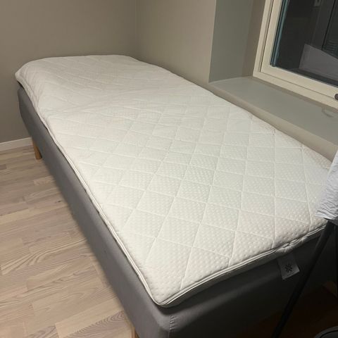 IKEA Sultan 90cm med Jensen overmadrass