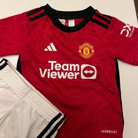 Manchester United drakt