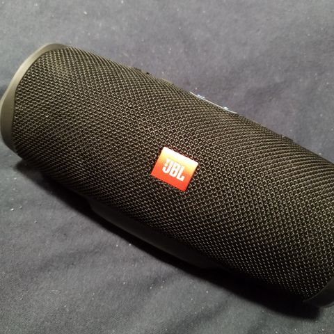 Jbl charge 4