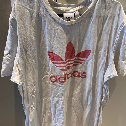 Adidas t-skjorte XL