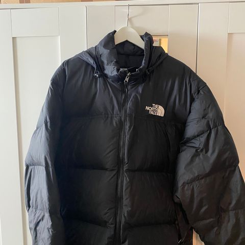 North face 1996 retro nuptse jakke.