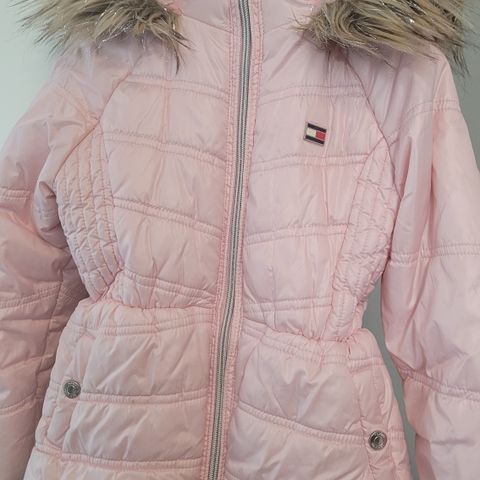 Tommy hilfiger jakke str 5-6 år