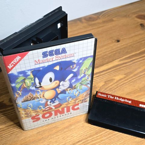 Sonic the hedgehog for SEGA Master System