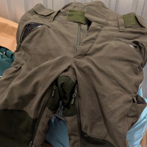 Norrøna finnskogen goretex pants