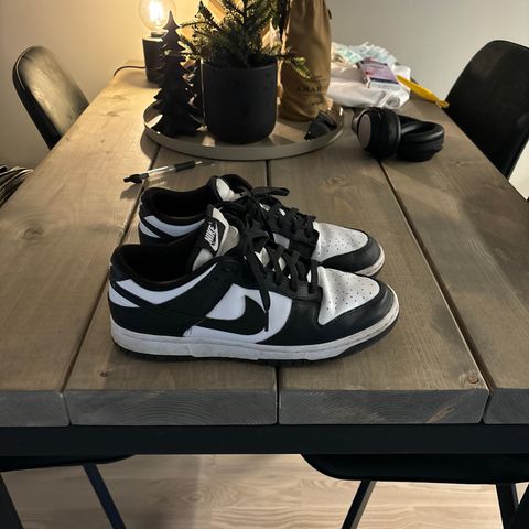 NIKE PANDA DUNKS (BRUKT 1 GANG)