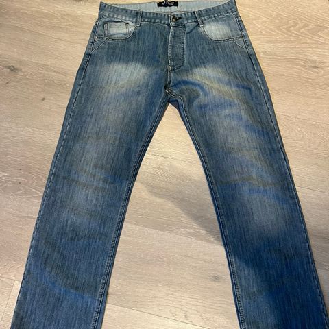 Armani Jeans (34/32)