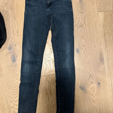 Tommy Hilfiger jeans - myk og behagelig