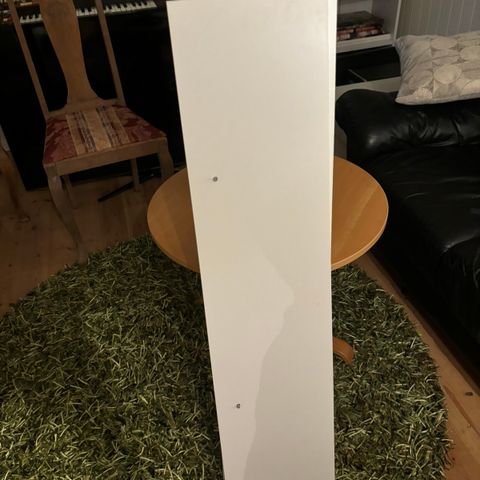 2 ikea hvite hyller