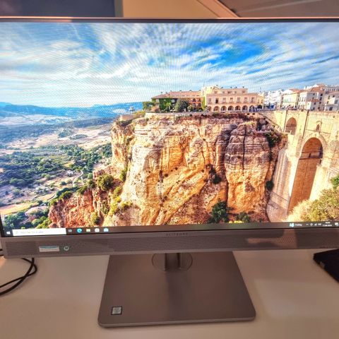 HP EliteOne 800 G3 All-In-One pc selges