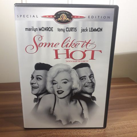 Some like it hot (norsk tekst) 1959 film - Marilyn Monroe