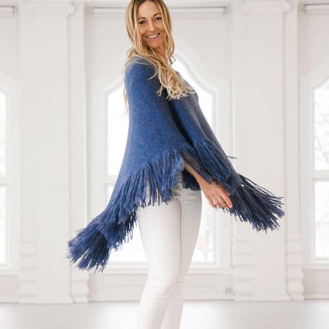 Degn design Sara poncho navy selges