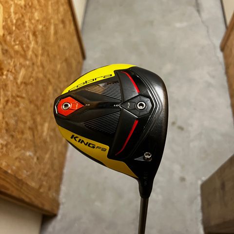 Høyre Cobra F9s King Driver