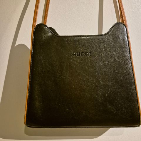 Vintage 1960-tallet Gucci svart og brun skulderveske