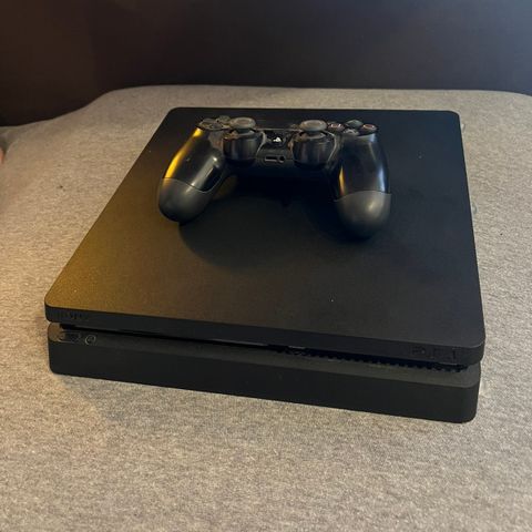 Ps4 med 1 kontroller