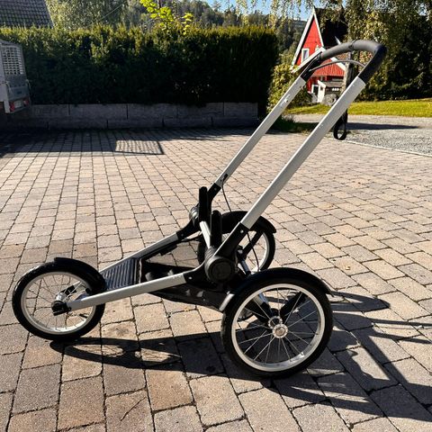 Bugaboo joggevogn med bilsete adapter