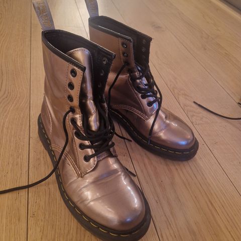 Dr Martens Sko størrelse 39