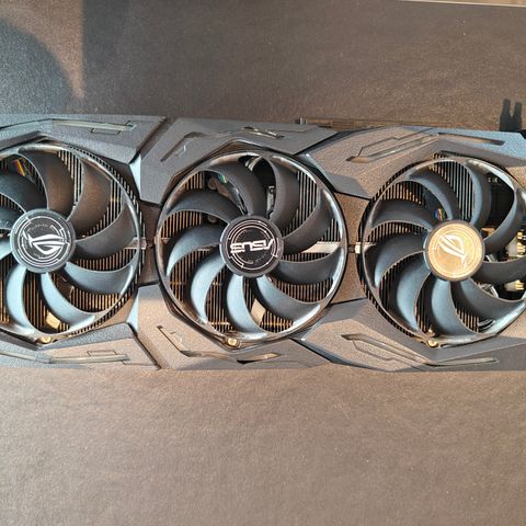 Nvidia ROG Strix RTX 2080Ti selges