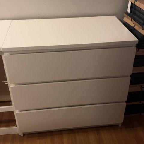 Malm kommode 3 skuffer