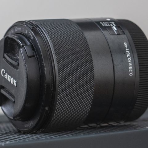 Canon EF-M 32mm f/1.4 objektiv