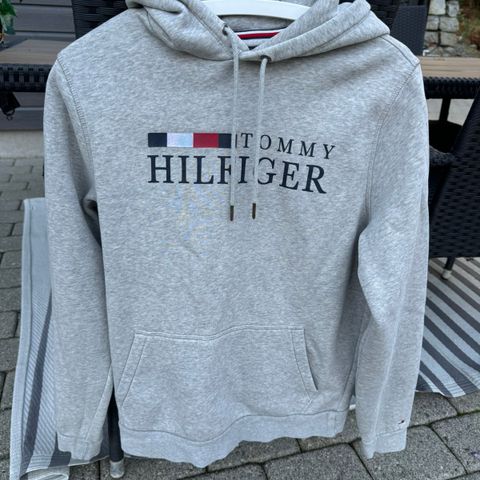 Tommy Hilfiger hettegenser str. 164