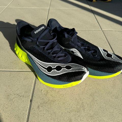 Saucony endorphin pro 4