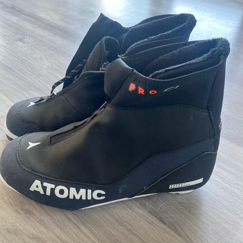 Ski sko Atomic