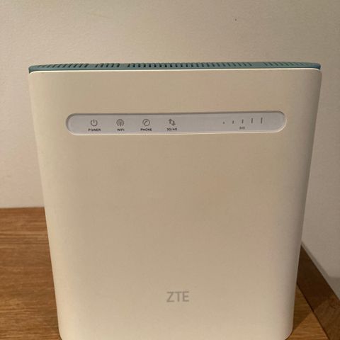 ZTE 4G+ router, mobilt bredbånd, perfekt til hytta eller hjemme!