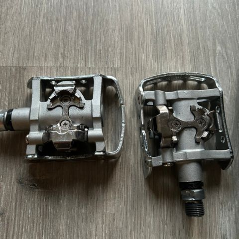 Shimano pedaler og Sko