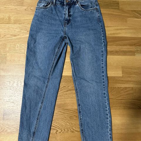 VMBRENDA HØYT SNITT MOM FIT JEANS