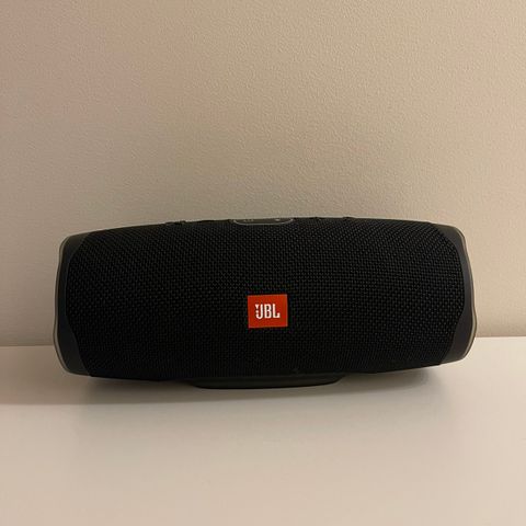 JBL Charge 4 Høytaler