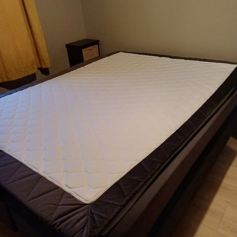 Selling bed