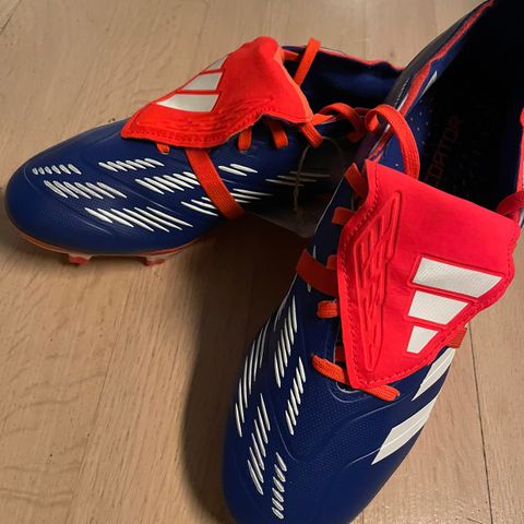 Adidas Predator League Fotball Sko