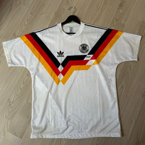 Retro Tyskland 1990-drakt XL (L)