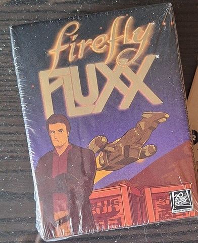 Firefly fluxx kortspill selges