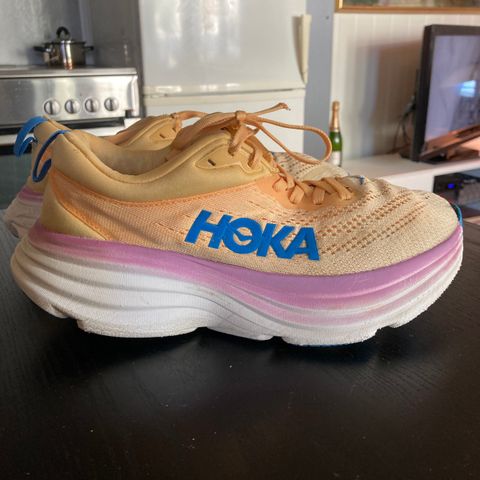 Hoka str 38,5