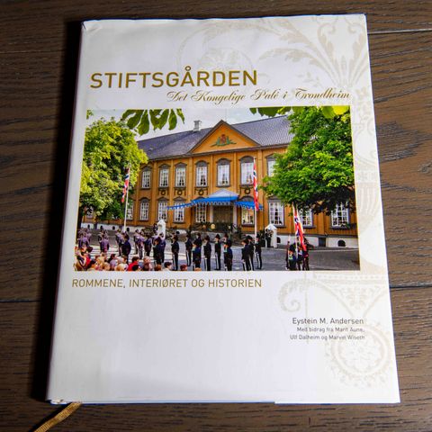 Stiftsgården, Det kongelige palé i Trondheim