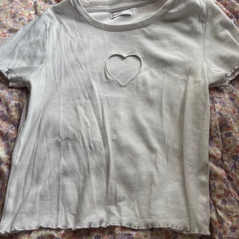 Heart crop top