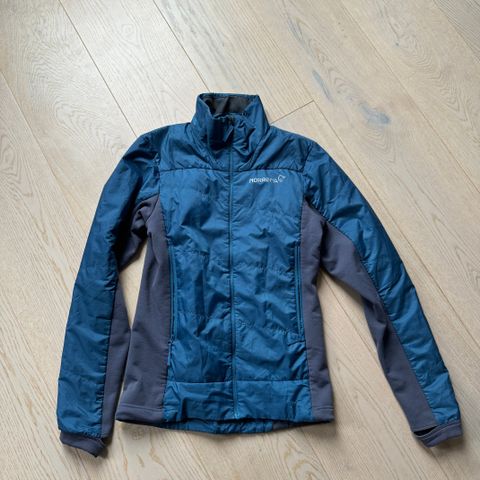 Norrøna primaloft jr jakke str 152 selges for 500kr