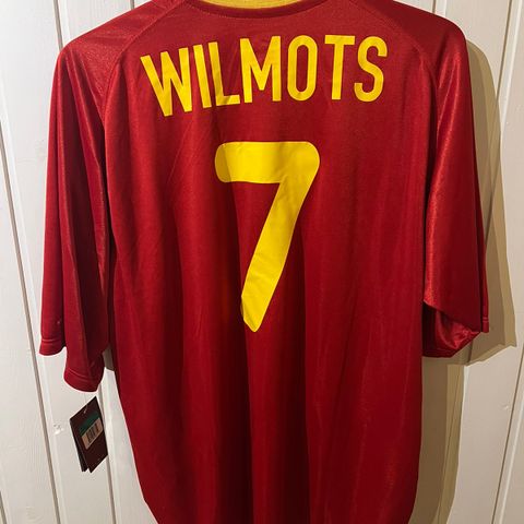 Belgia 2000 fotballdrakt BNWT - Wilmots 7