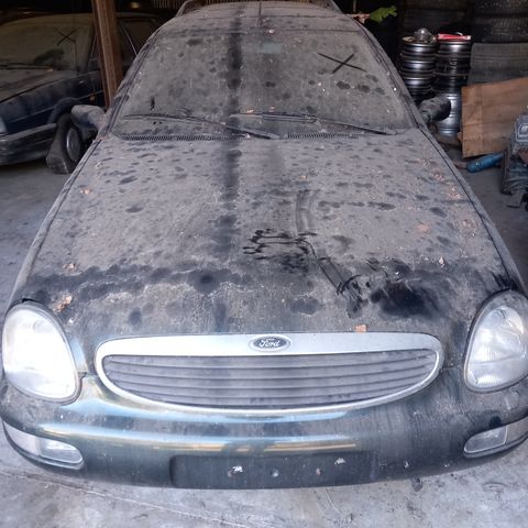 1996 Ford Scorpio