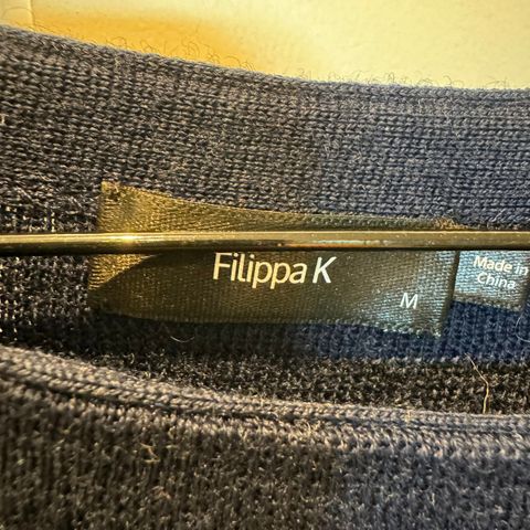 Ullgenser fra Filippa K svært lite brukt