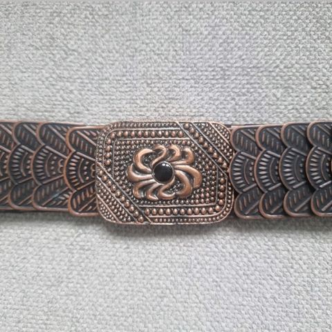 M/L vintage Belt