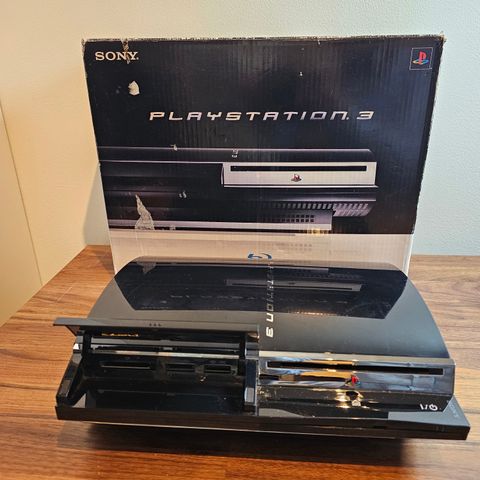 Playstation 3 Bakoverkompatibel, Med Eske