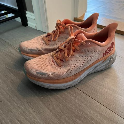 Hoka clifton