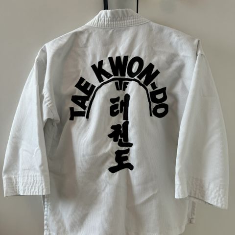 Tae Kwon Do drakt (str 120)