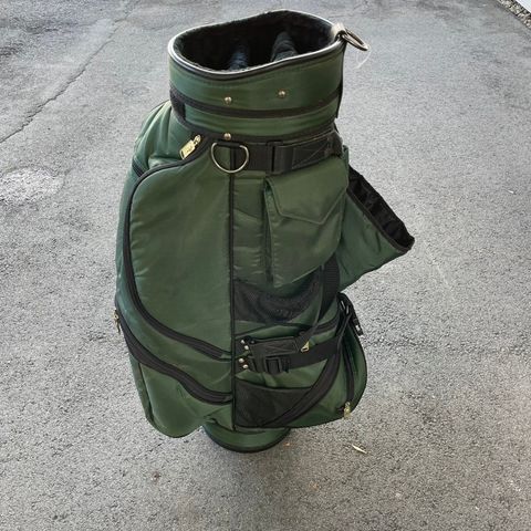 Bullet golf bag