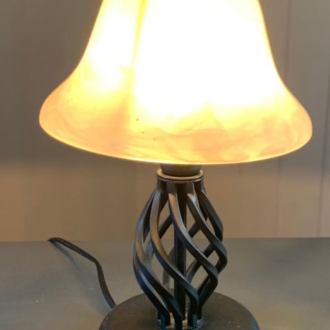 Søt liten bordlampe