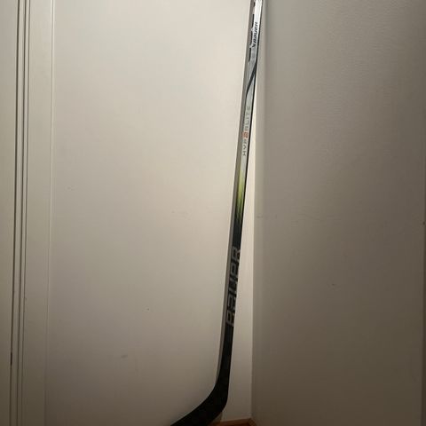 Helt ny Bauer vapor hyperlite2 jr kølle selges