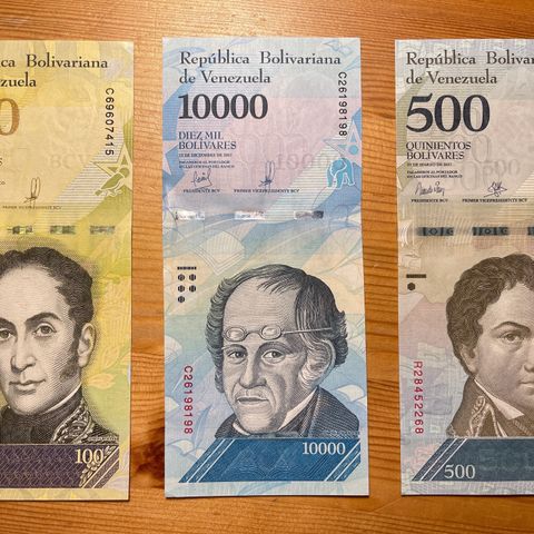 Venezuela. 500, 10.000 og 100.000 BOLIVARES Priser på bilder.